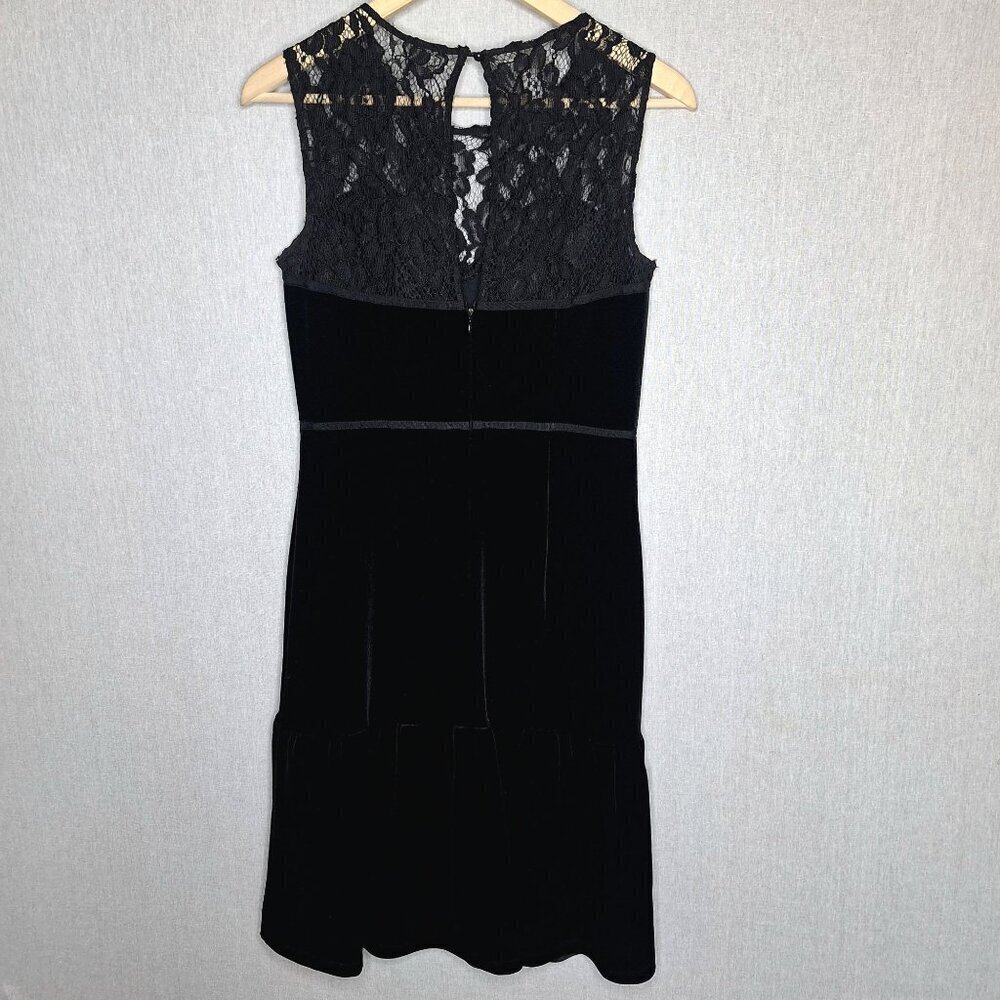 ๐ Black Velvet Lace Stretch Sweetheart Neckline Midi Dress Size M Preppy Formal - Picture 8 of 9